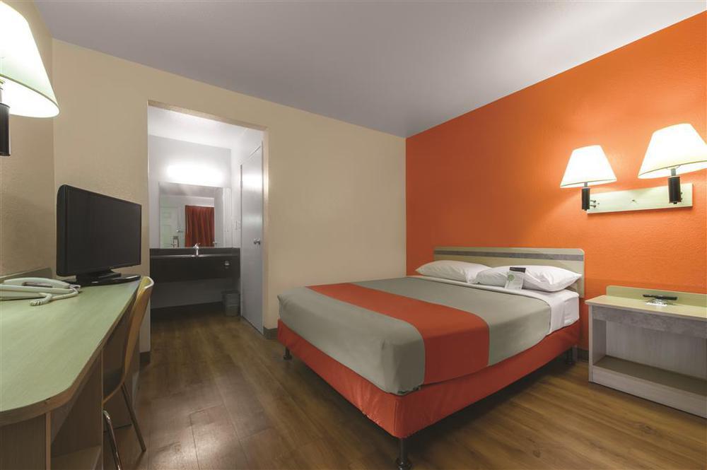 Rodeway Inn Altoona Cameră foto